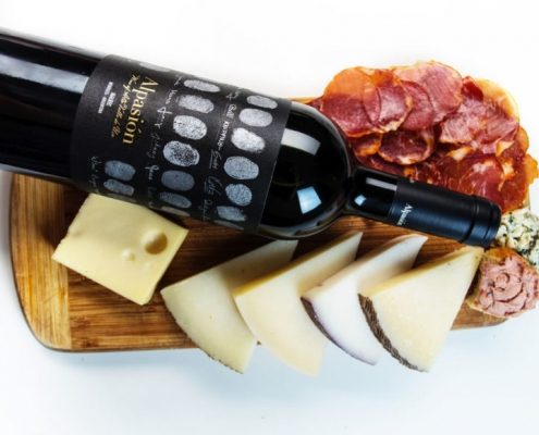 Alpasion wine and cheese